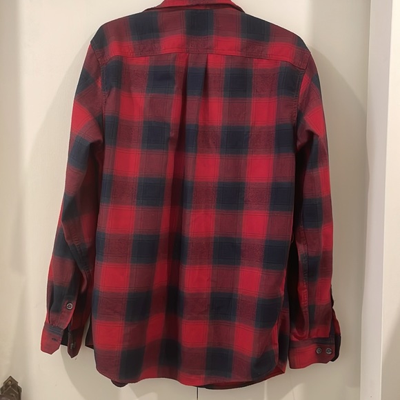Eddie Bauer plaid shirt medium - Picture 3 of 3